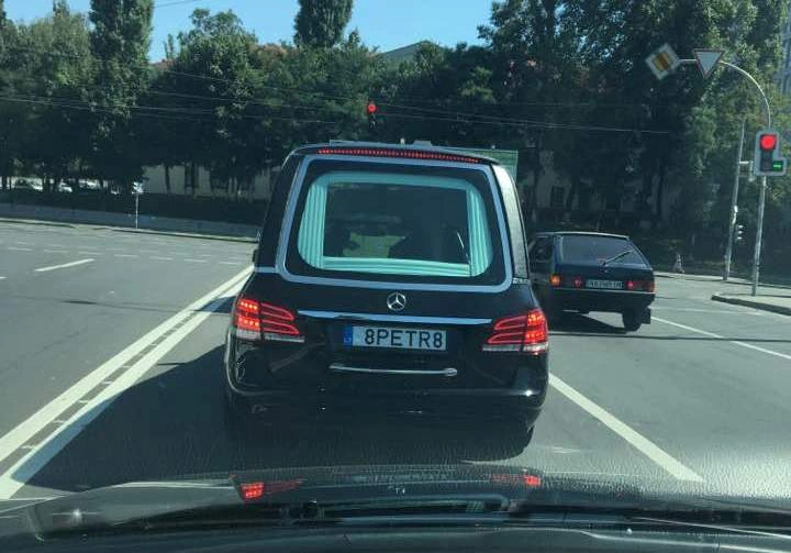 Какие редкие и необычные авто на еврономерах завозят в Украину