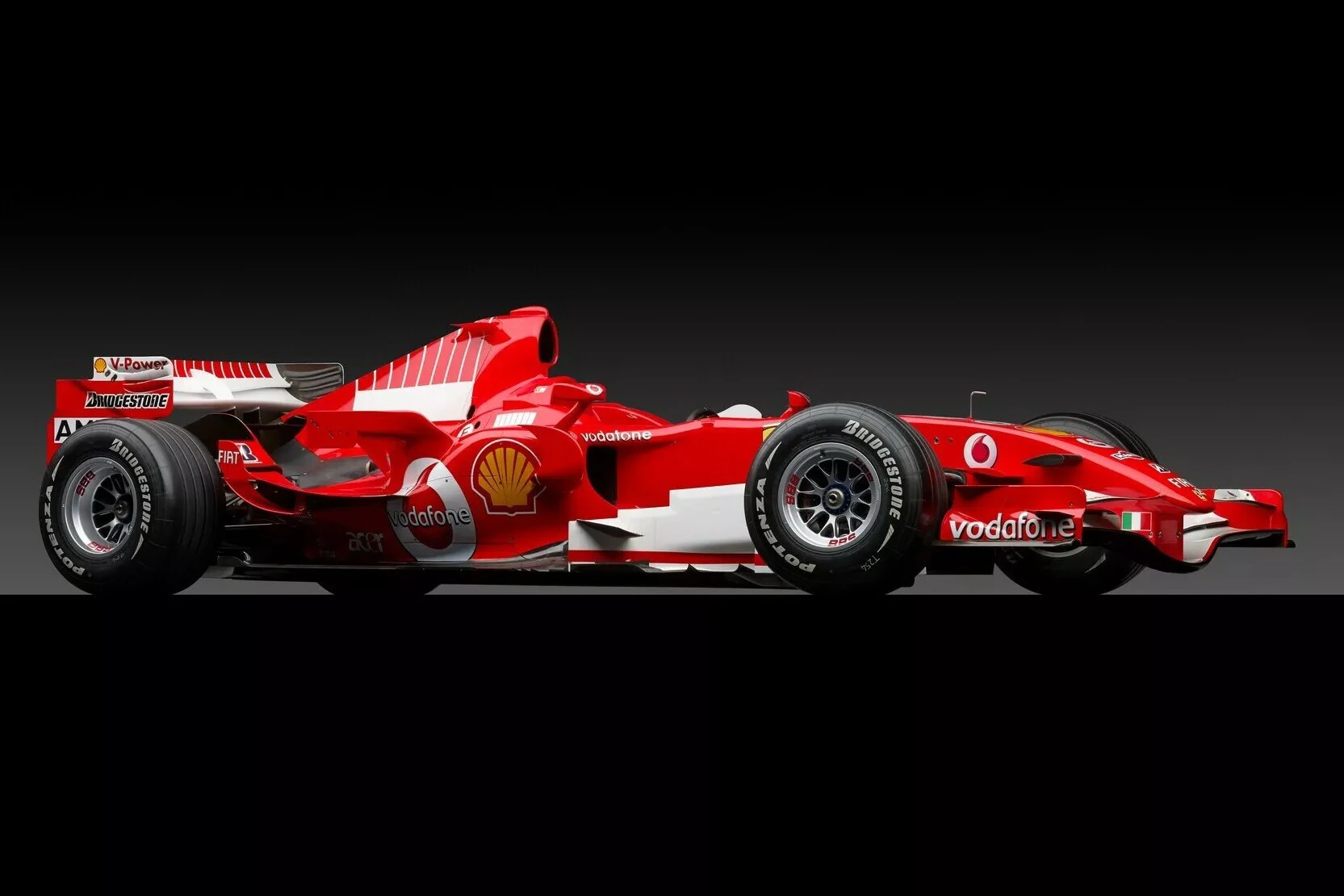 Формульний болід Міхаеля Шумахера 2006 виставили на аукціон