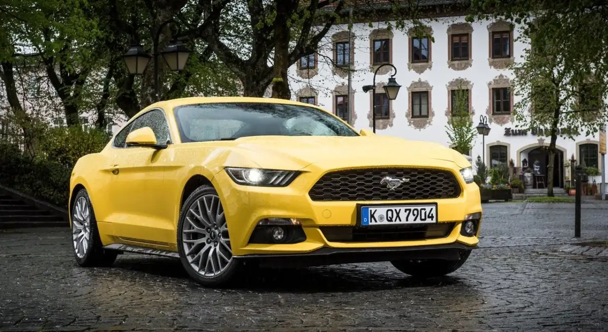 Форд мустанг