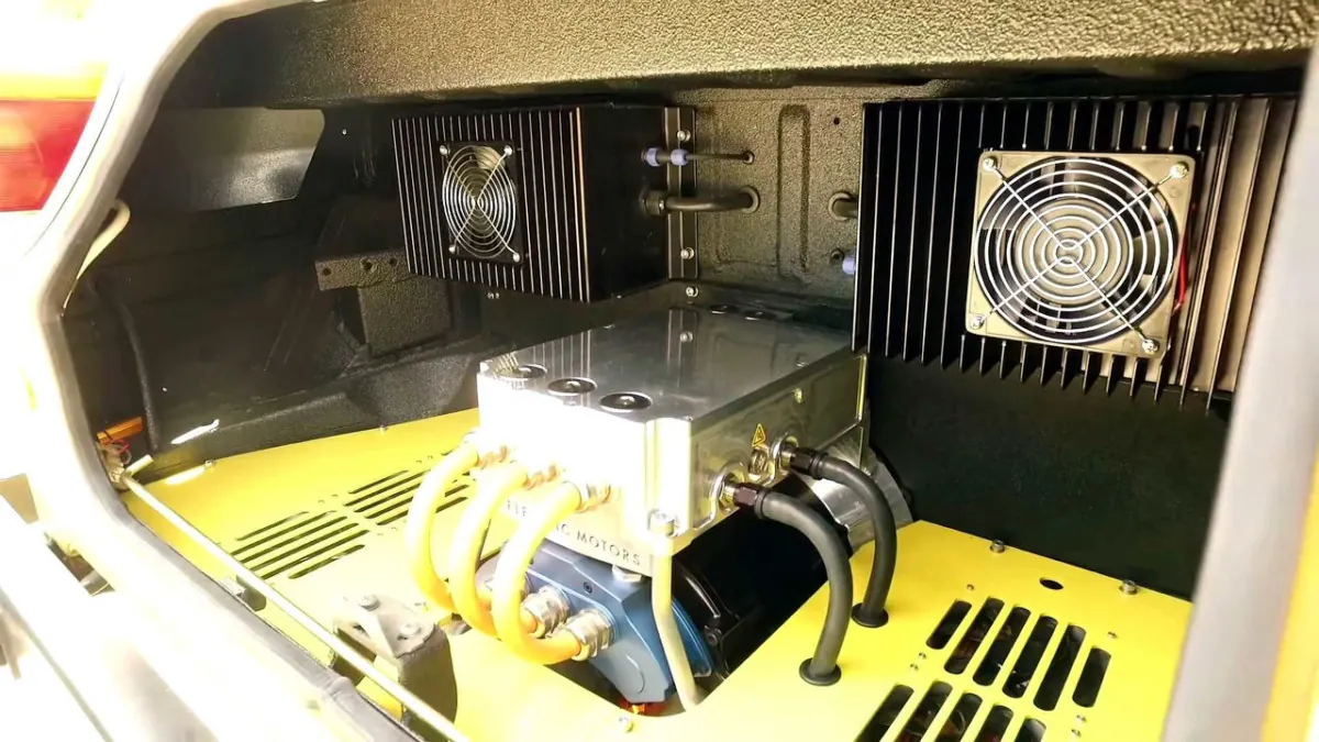 Классический внедорожник Volkswagen превратили в электромобиль