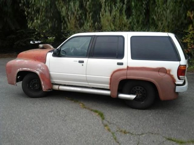  странные автомобили