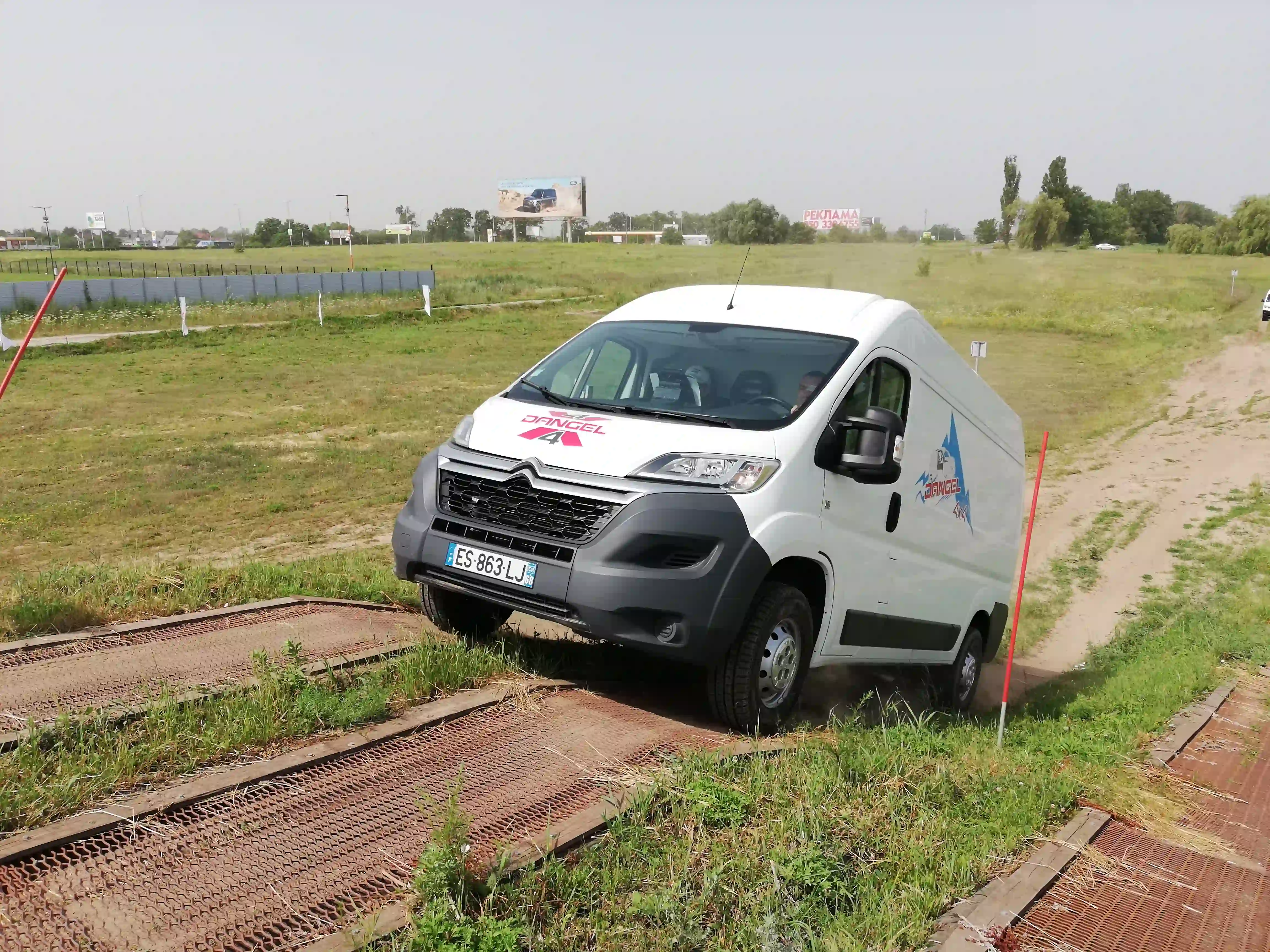 Обзор Citroen Jumper. Оказывается бывает 4х4