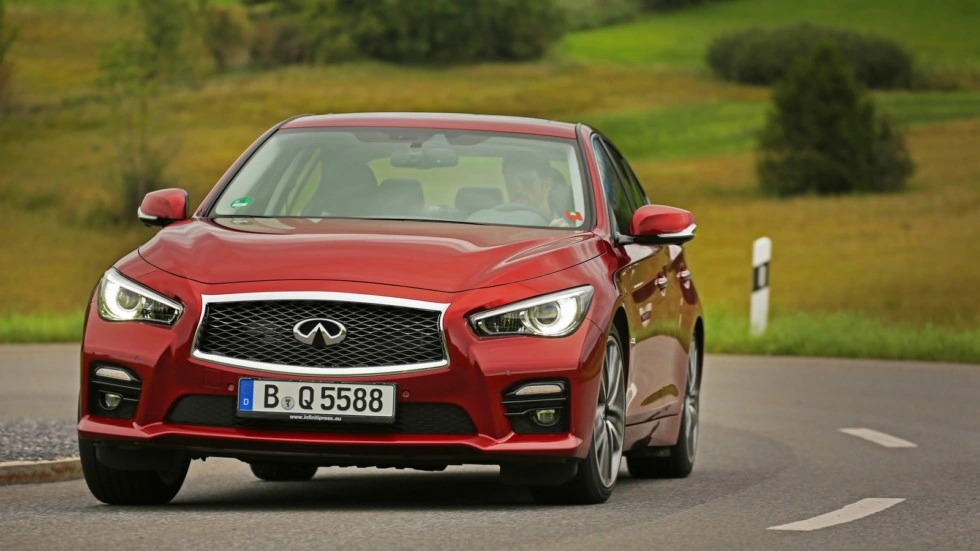 Infiniti Q50 Infiniti Q50