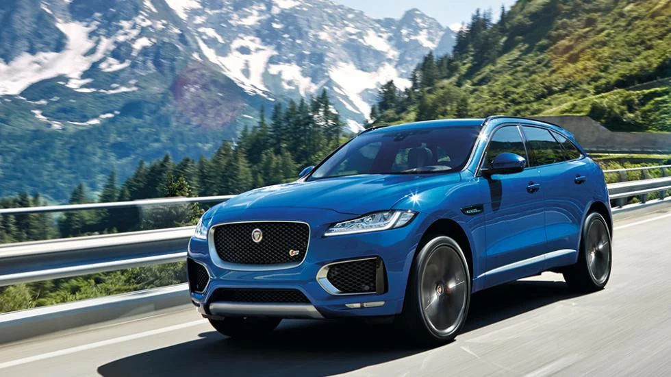 jaguar-f-pace-luchshij-avtomobil-dlya-zhenshhin