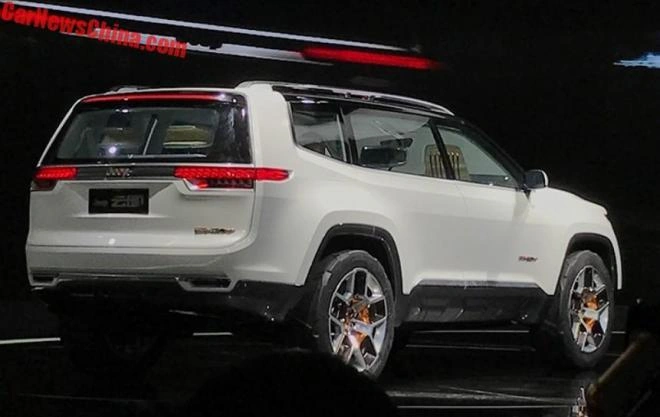 В Китае представлен концептуальный кроссовер Jeep Yuntu