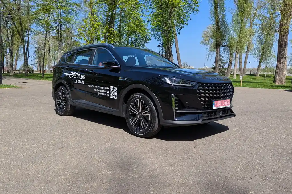 Jetour Х70 Plus: 7-місний кросовер за помірні кошти