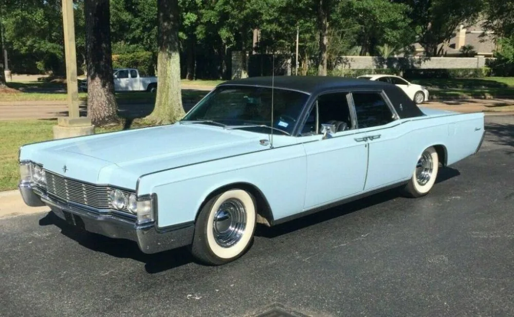 Lincoln Continental