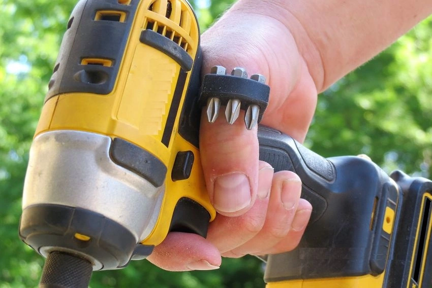 Подарки для автомобилистов на Новый год - кольцо прораба