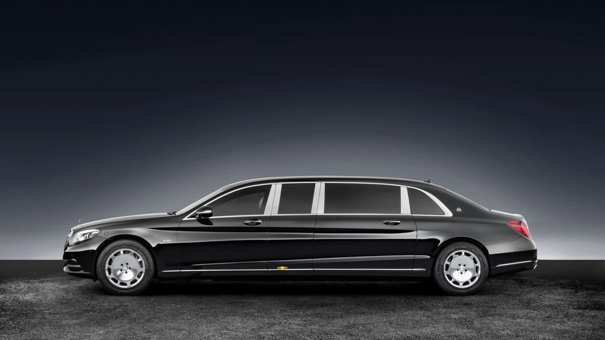 Mercedes-Maybach S600 Pullman Guard: люксовый танк для олигархов