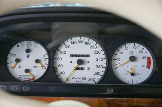 mercedes_koenig_560_1