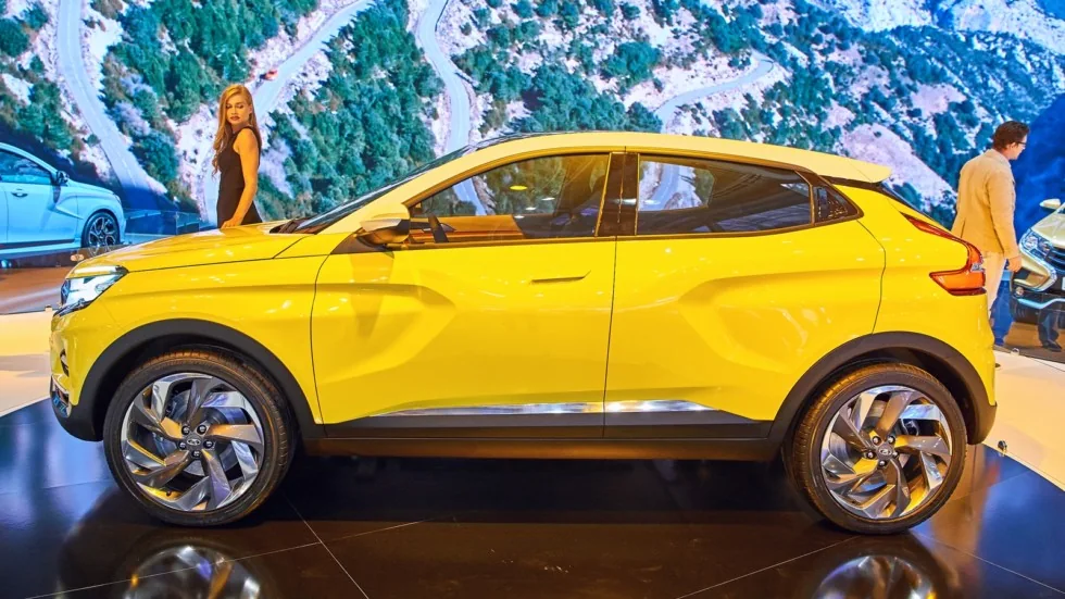 Lada XCODE. Каким будет серийный кроссовер Лада