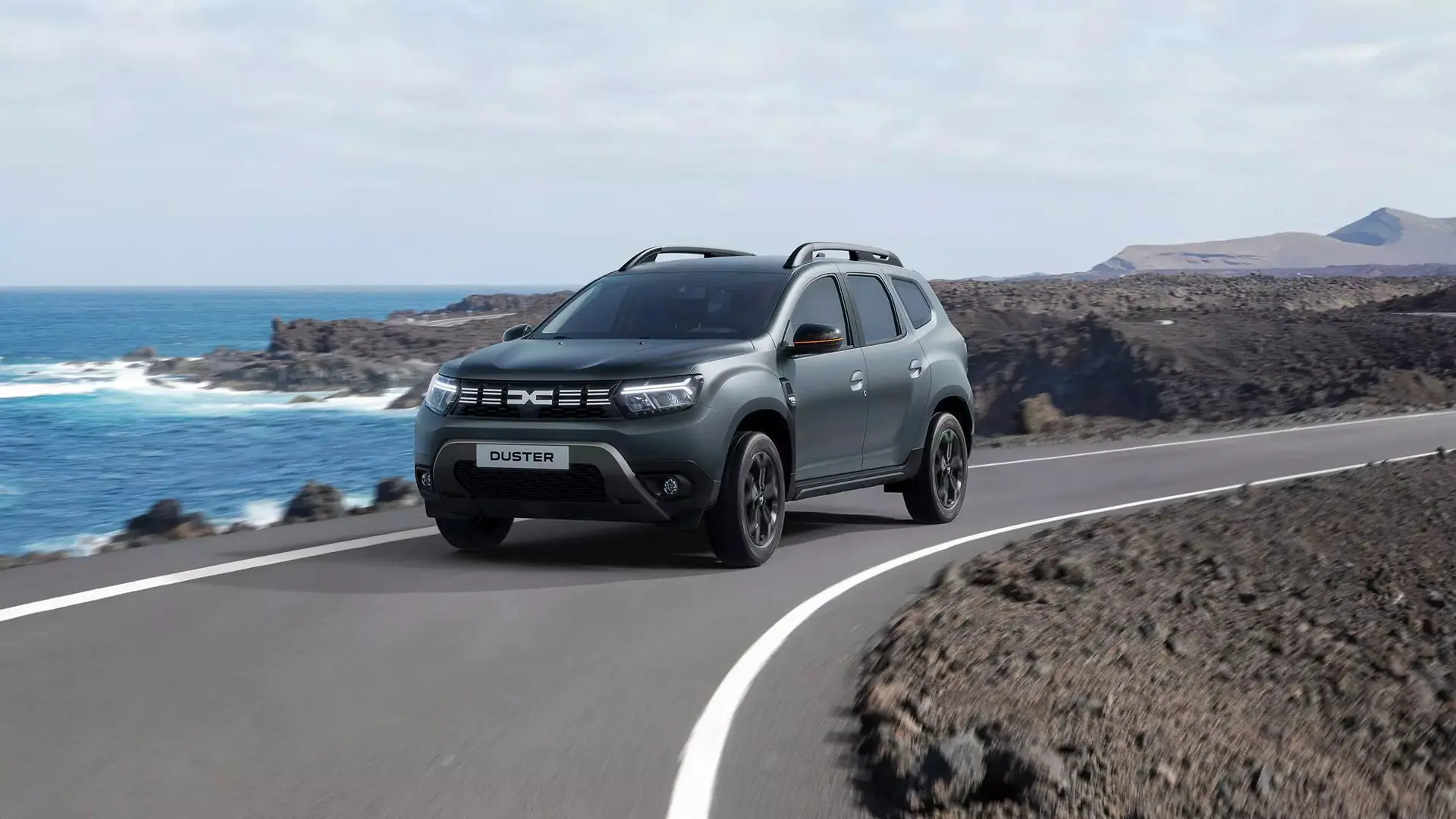 На Паризькому автосалоні представлений найдорожчий Dacia Duster (фото)