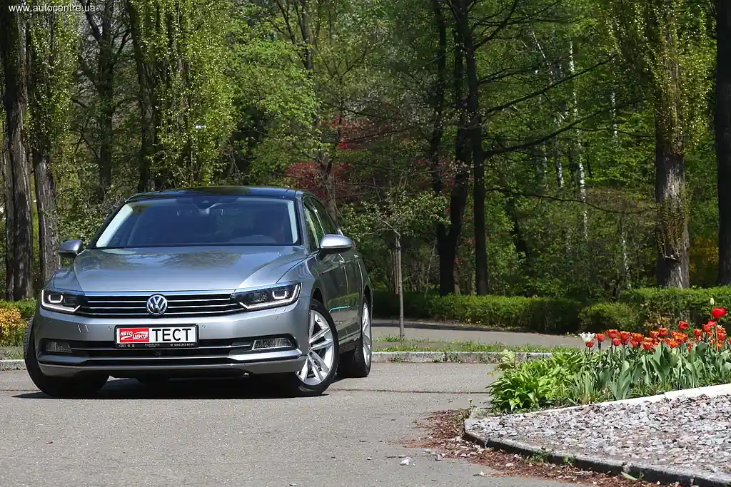 Самые популярные семейные седаны 2016 года