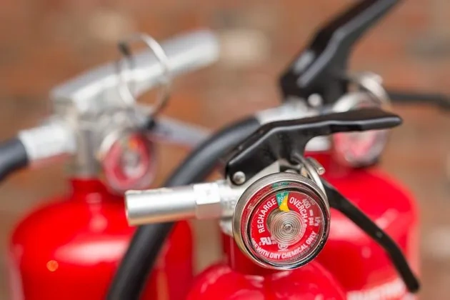 Огнетушитель для машины - какой выбрать?