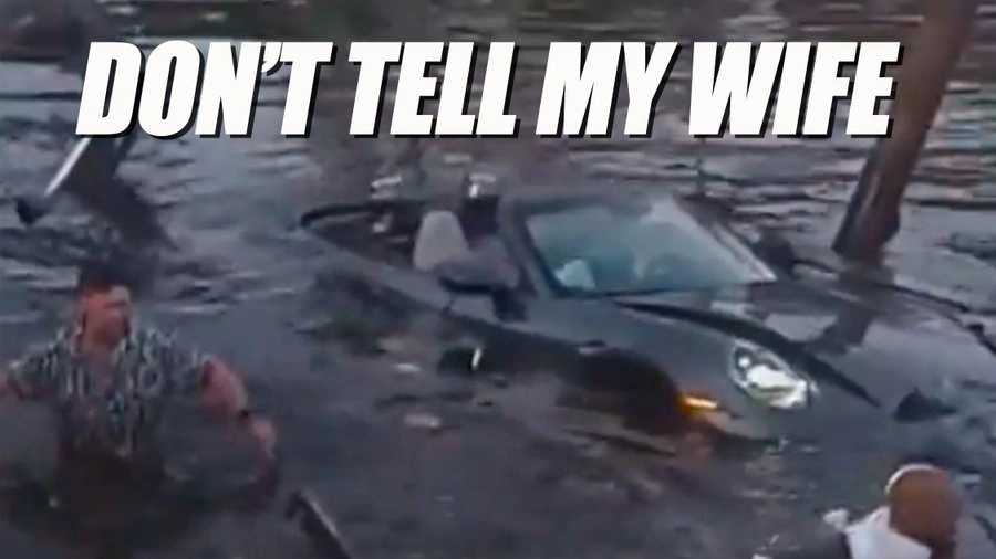 Кабріолет Porsche 911 спробував себе у якості підводного човна