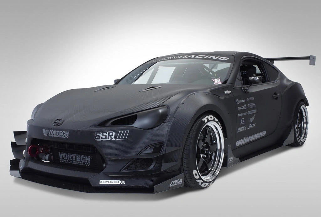 Выставка тюнинга SEMA 2012: Scion FR-S всех цветов радуги