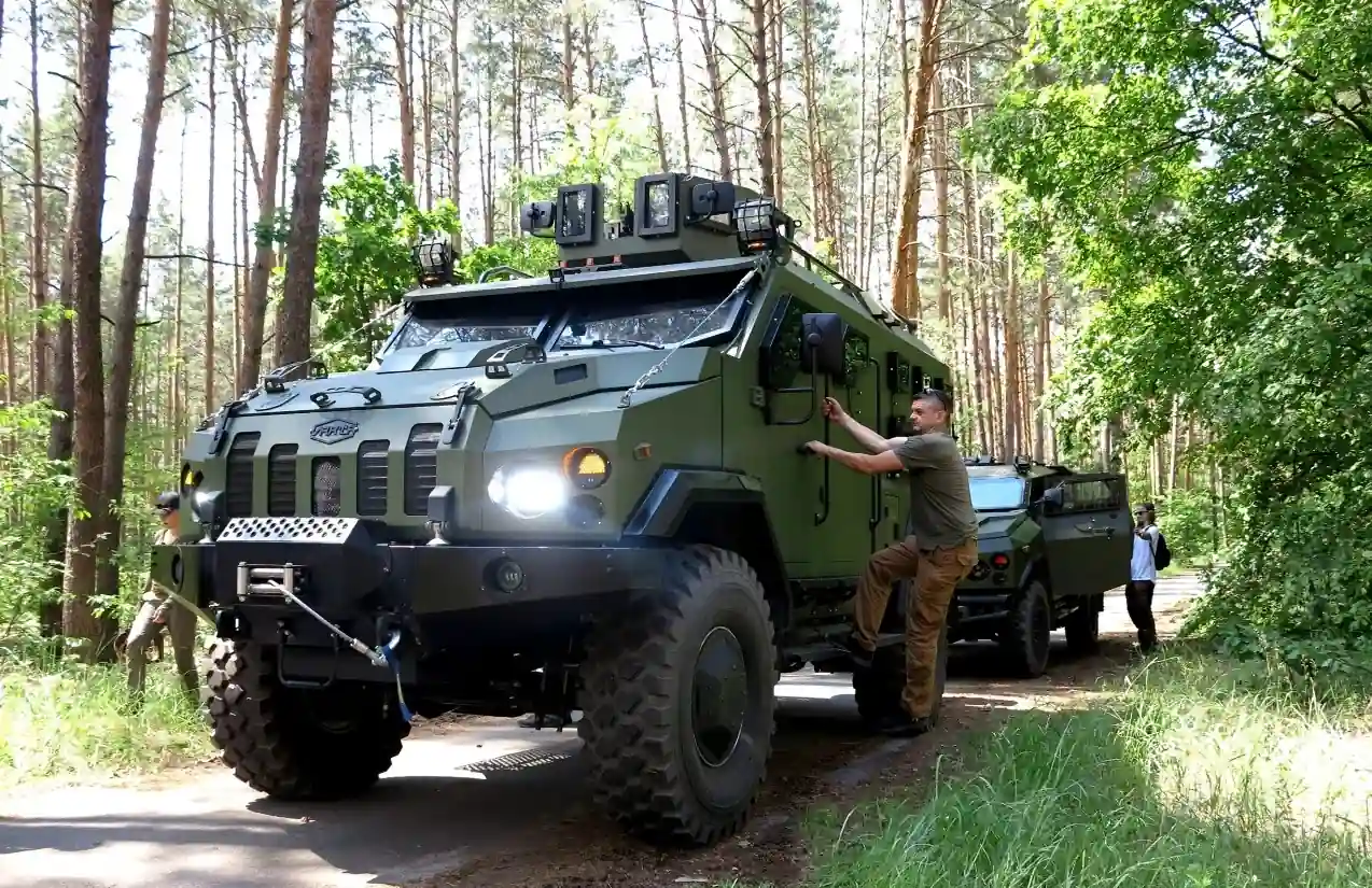 Що показали ходові випробування бронеавтомобілів "Варта" та "Новатор"