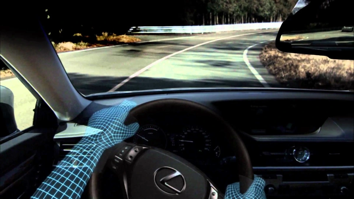 Беспилотные авто - что будет, если они появятся в Украине 