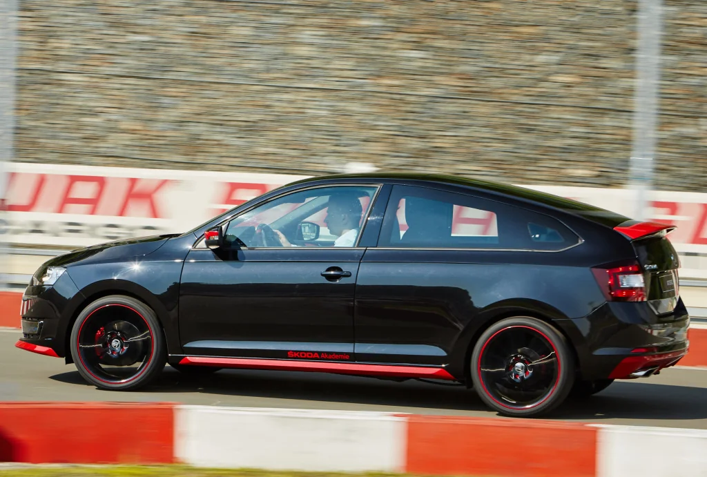 Шкода рапид