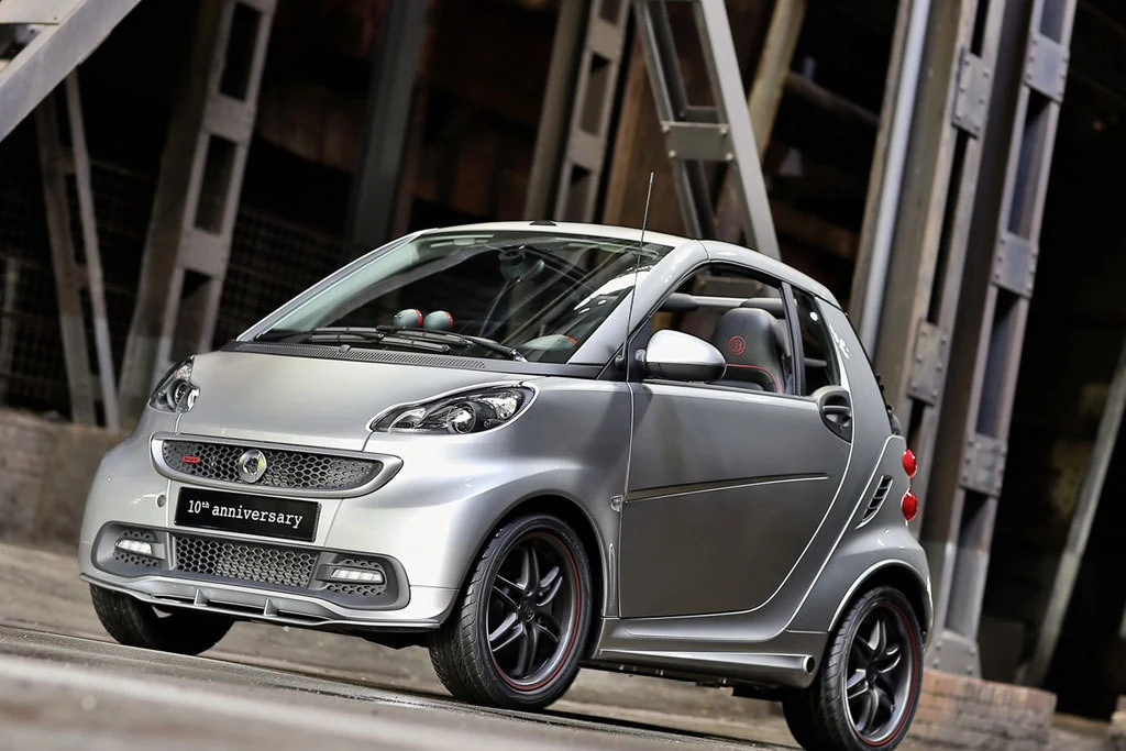 Smart и Brabus отмечают юбилей спецверсией ForTwo