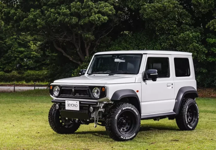 Suzuki Jimny подготовили к суровому бездорожью (фото)