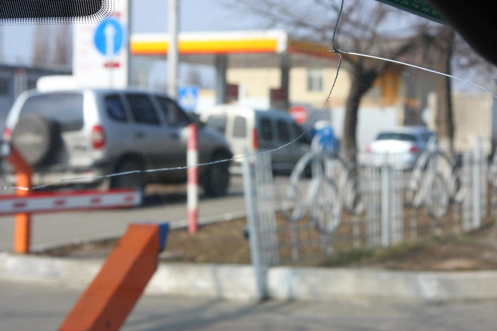 Что такое триплекс: случайность и лобовое стекло