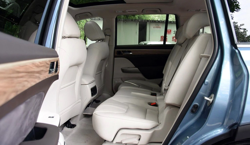 GAC Trumpchi GS8 – китайский кроссовер в стиле Mercedes GLS