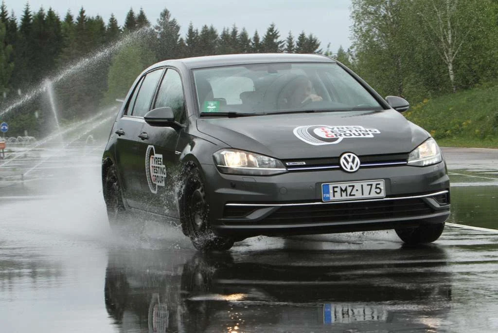 тест зимних шин