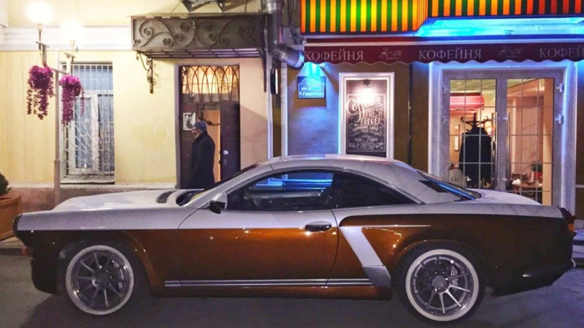 Купе Волга 21 из заряженного Mercedes CL55 AMG