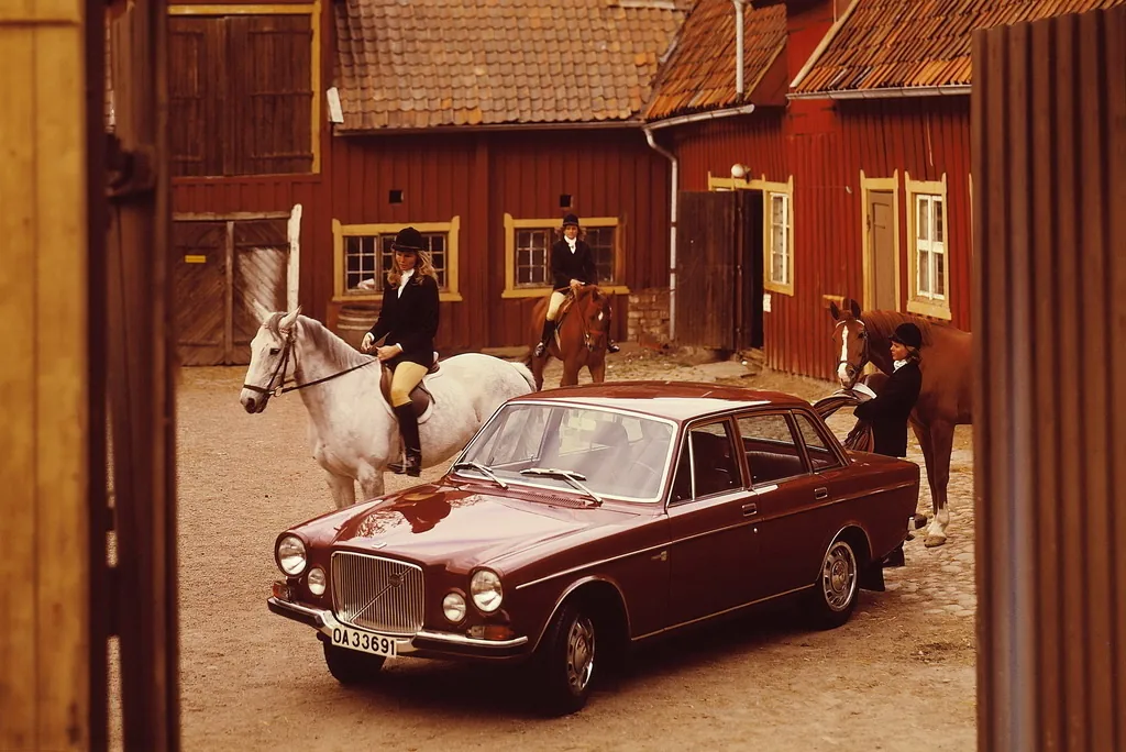 Volvo 164