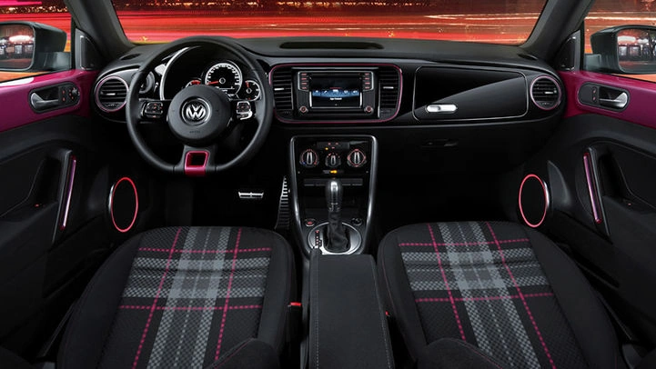 vw-beetle-pink-edition