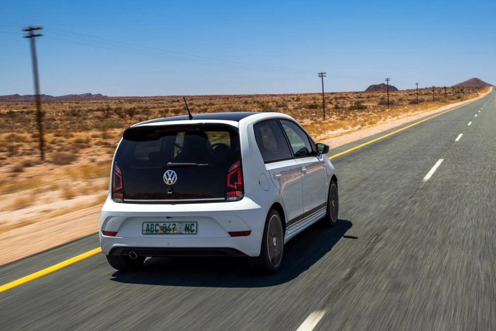  Volkswagen up! GTI