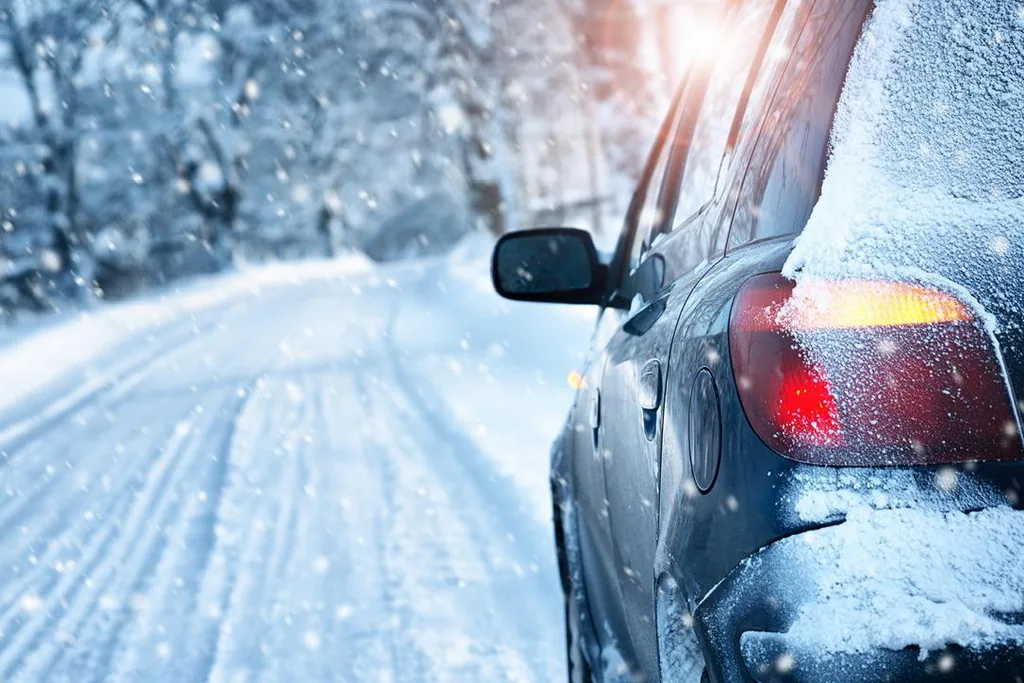 Первый снег: простые правила для зимней езды