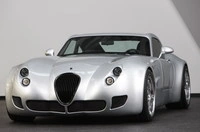 Немецкая компания Wiesmann запустила в серийное производство новое купе GT MF5