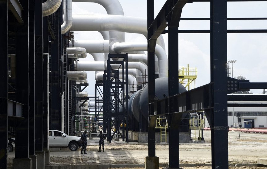 000_33fv8kw-1200x800