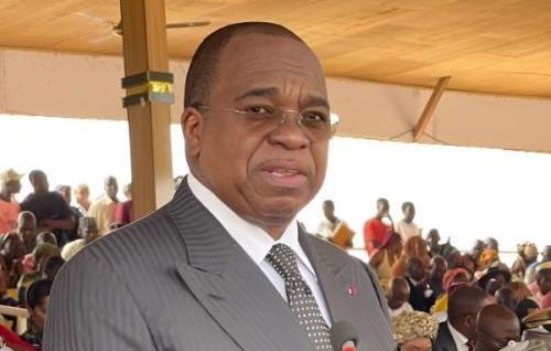 0307-14817-cameroon-plans-1-16-bln-international-loan-in-2026-despite-credit-downgrade_L