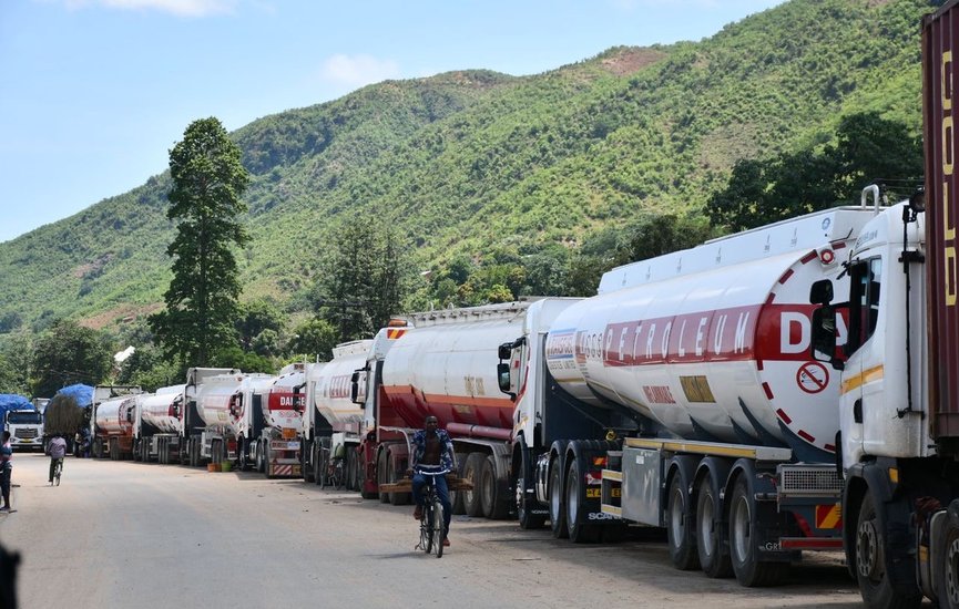 Fuel-Tankers-heading-to-Malawi