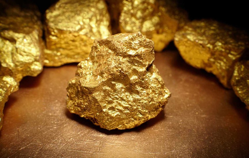 closeup-of-big-gold-nugget-511603038-5ad92a97fa6bcc00362b919b
