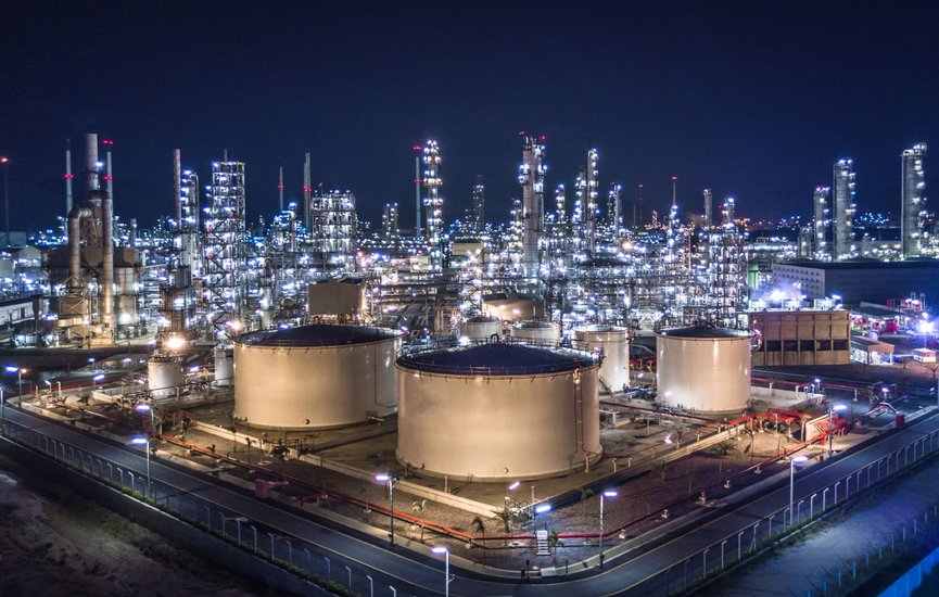 oil-refinery-libya