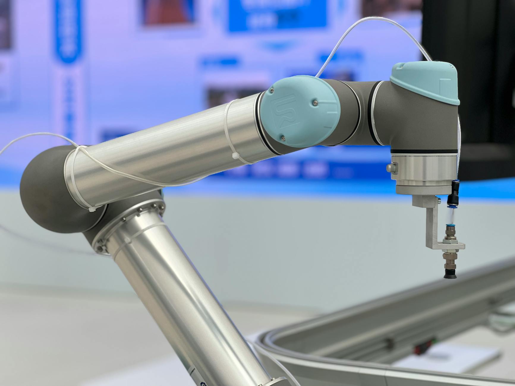 Where AI agents fit into support workflows today gallery image 2
