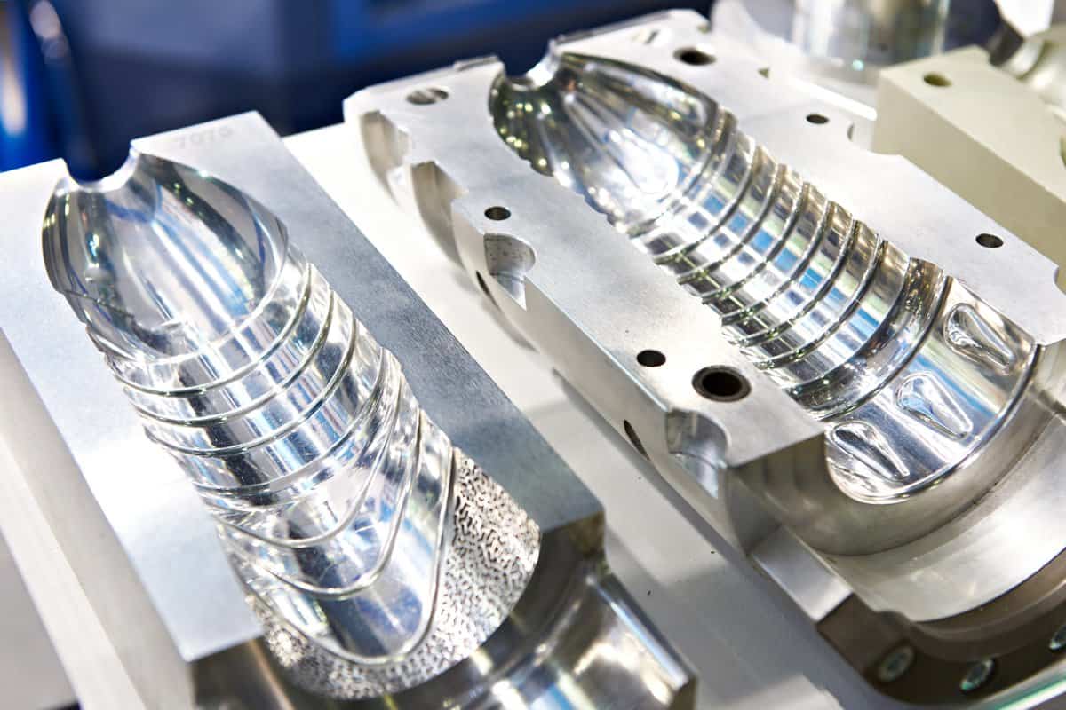 سعر الة حقن البلاستيك