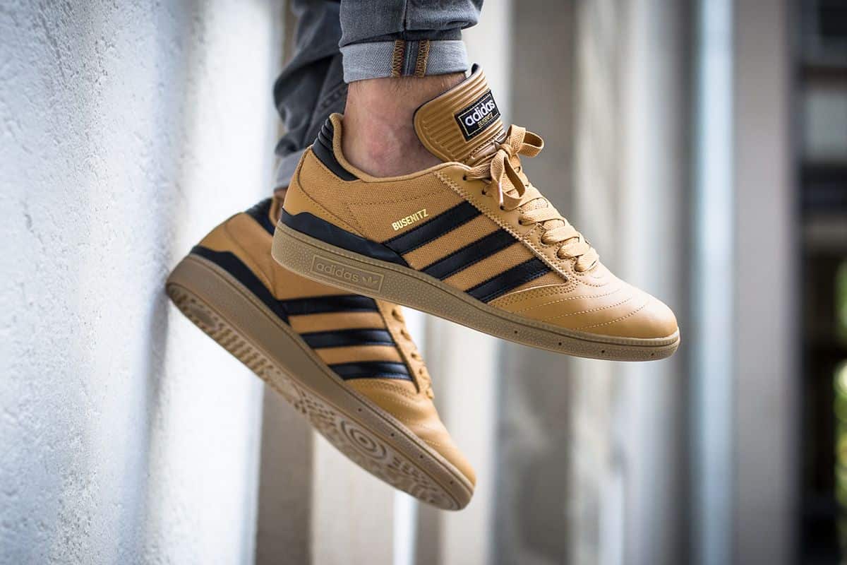 سعر حذاء اديداس في السعودية