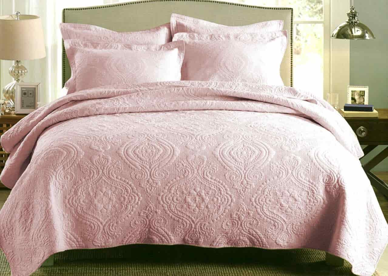 مفرش ستان مطرز؛ قطن مناسب 4 مواسم ضد تعرق الجسم