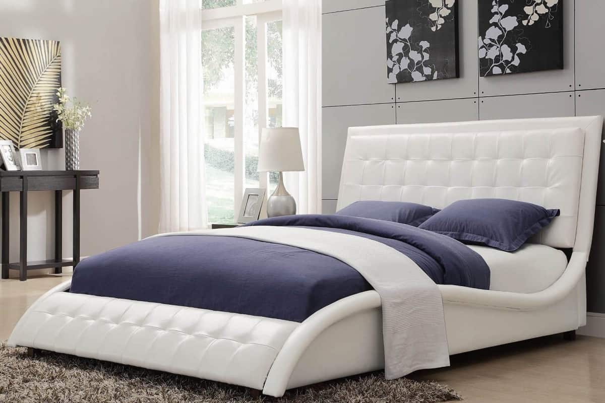 سرير في عمان؛ متحرك قابل للطي مناسب الغرف الكبيرة