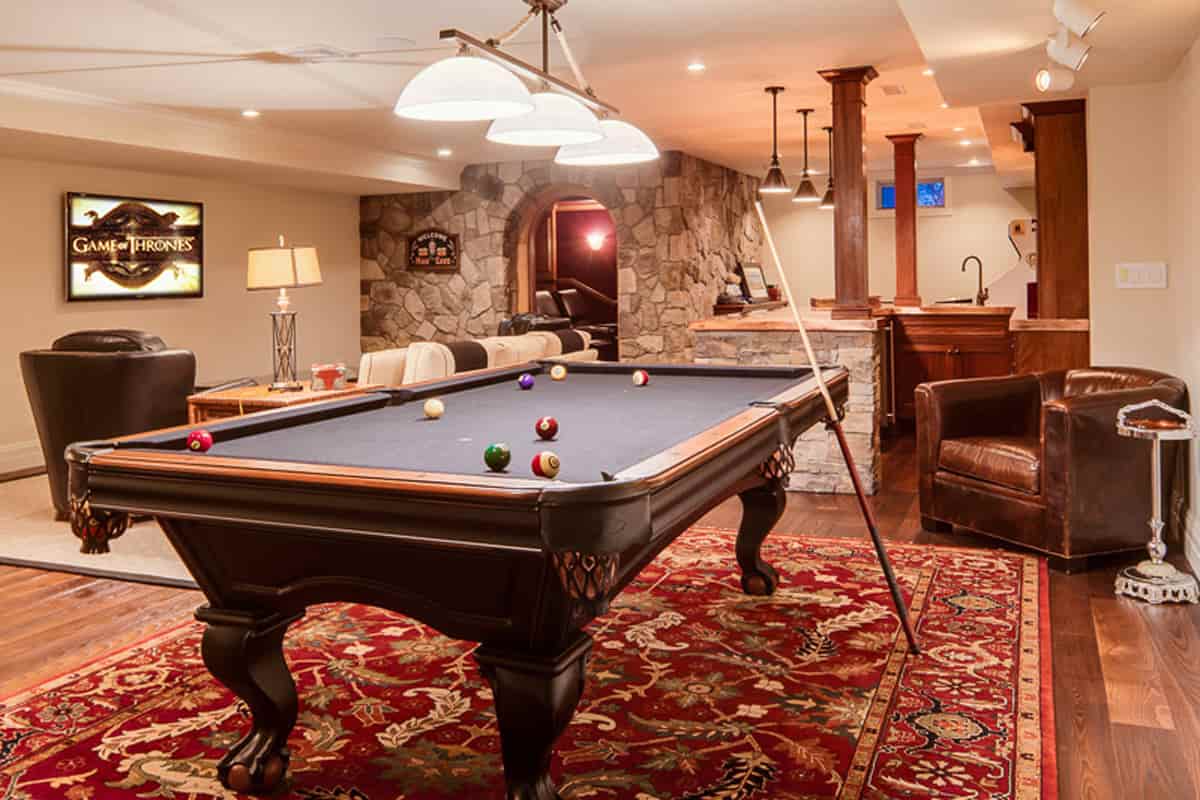 طاولة البلياردو في الجزائر؛ متنوعة حديثة انيقة ذات عمر طويل billiard