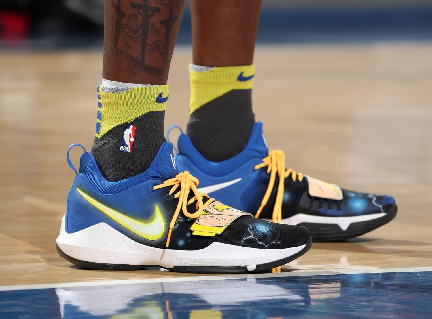 جزمة نايك كرة (بوت) مقاوم للصدمات الماء قماش متين الاحجام 30-45