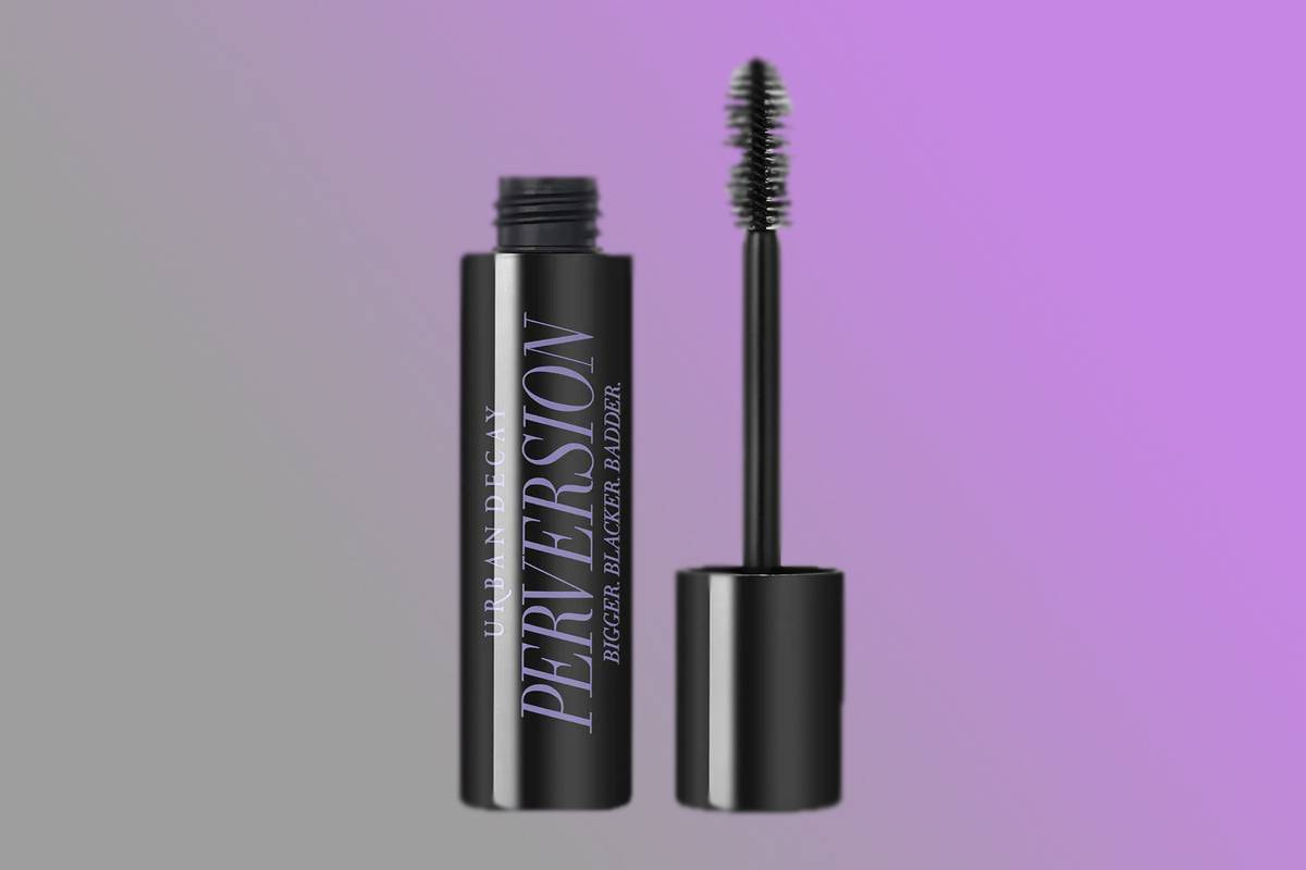 ماسكرا اربن ديكاي؛ نبات طبيعي خفيف محمول مضادة للتلطخ يدوم 16 ساعة