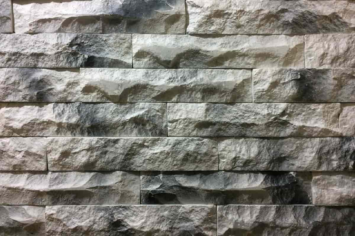 الحجر الصناعي في سلطنة عمان؛ تشييد المباني التجارية المكتبية 150 درجة مئوية