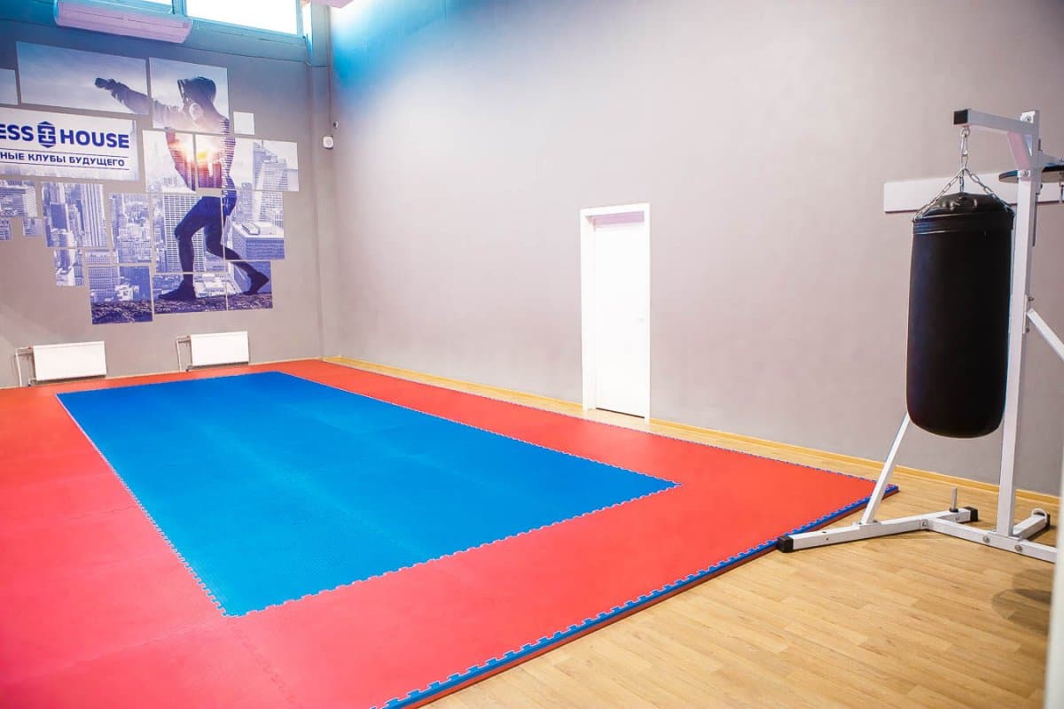 بساط الكونغ فو؛ معدة ممارسة ریاضیة مضادة للتلوث