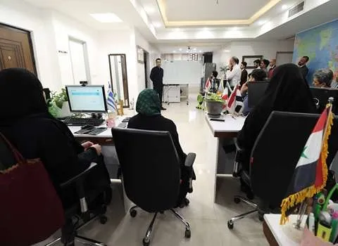 معلومات تجارية + مجلة الصور بتاريخ 19 فبراير